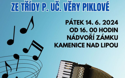 Třídní přehrávka - akordeony